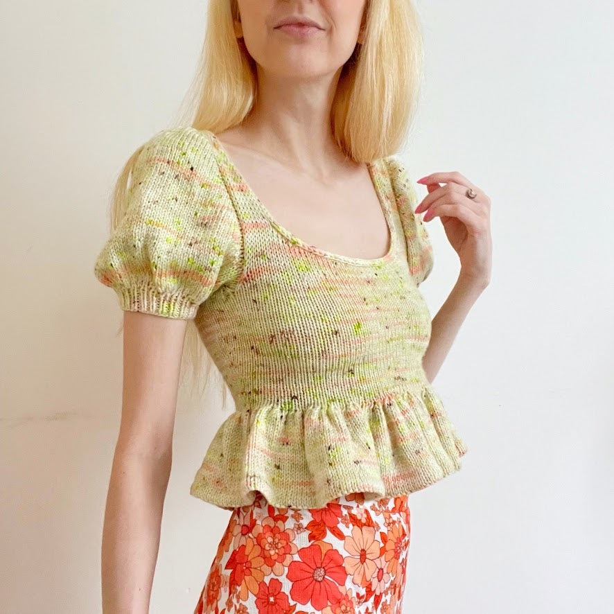 Cheap Frills Puff Tee Digital Knitting Pattern