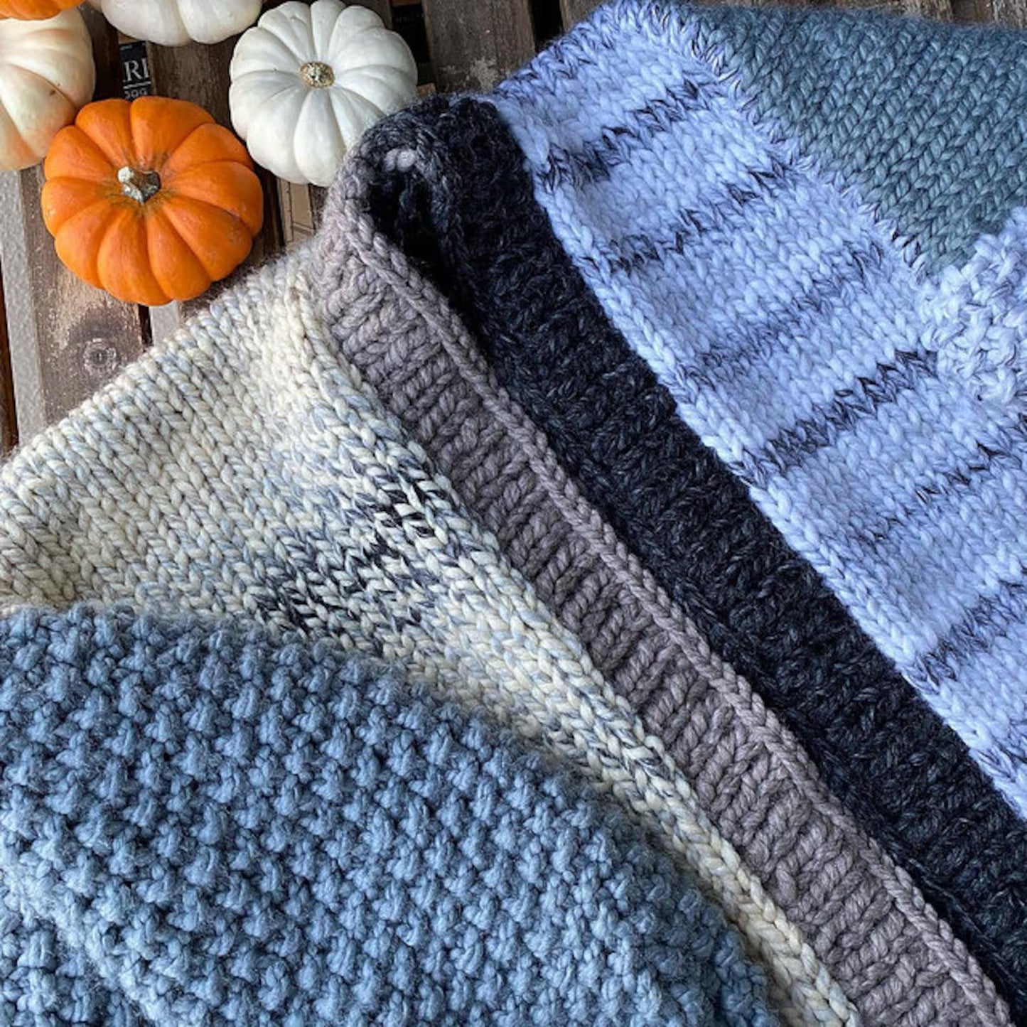 Bi-Colour Cardi Digital Knitting Pattern
