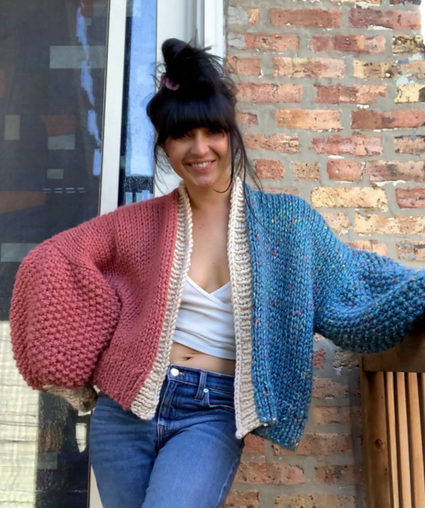 Bi-Colour Cardi Digital Knitting Pattern