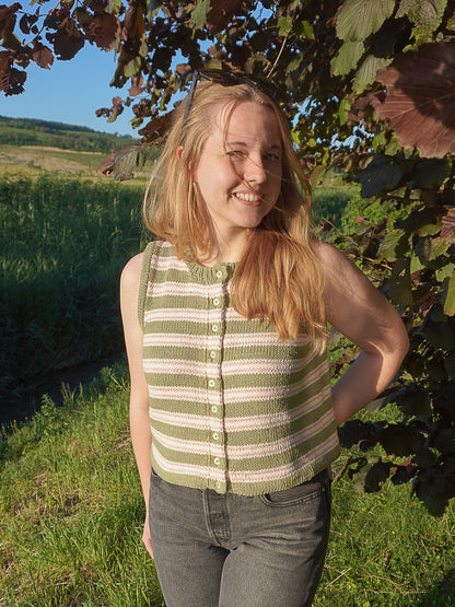 Button Me Up Vest Digital Knitting Pattern