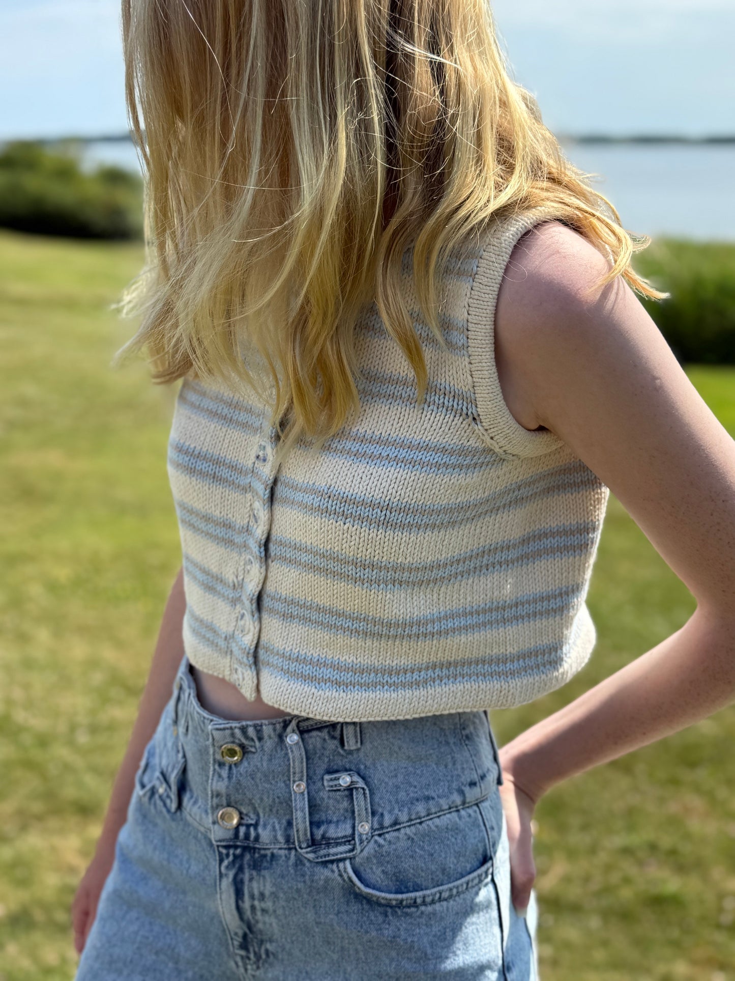 Button Me Up Vest Digital Knitting Pattern