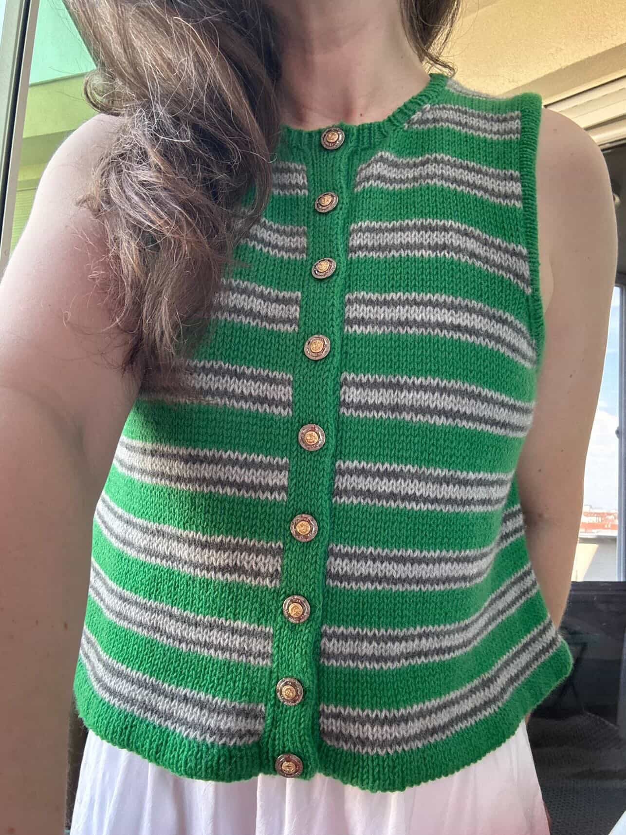 Button Me Up Vest Digital Knitting Pattern